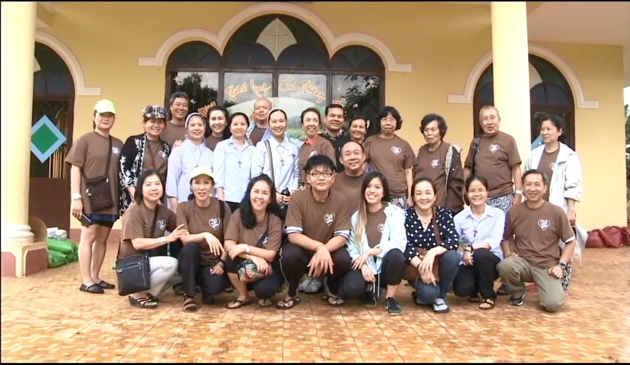 Volunteer Tu Tam Charity